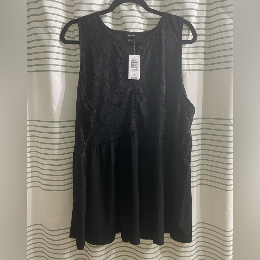 Torrid Black Sleeveless Lace Top